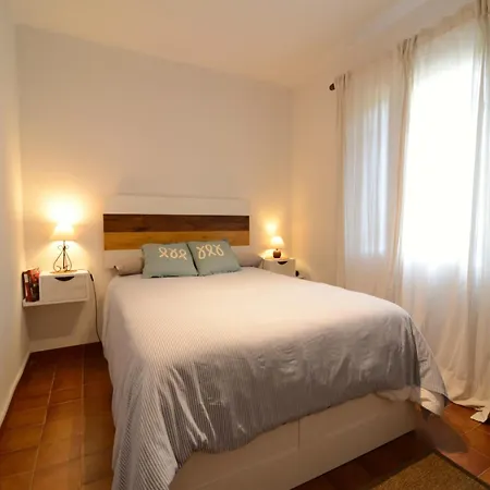 The House In Estartit Has 2 Bedrooms *
